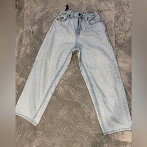 Pur Women's Relaxed Light Blue Jeans